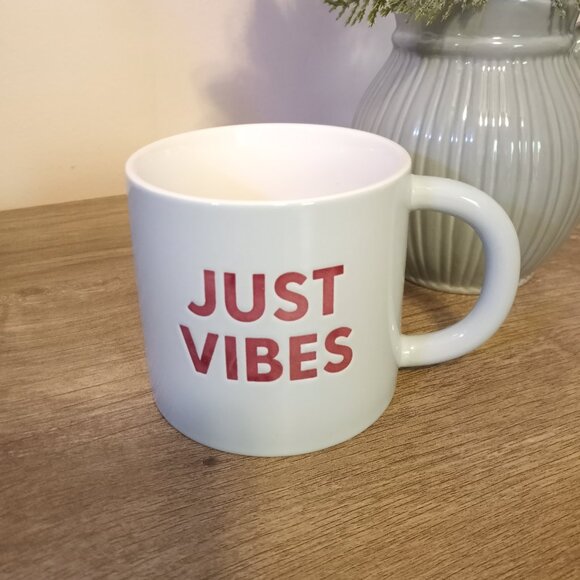 Room Essentials "Just Vibes" Ceramic 16oz Mug - Picture 6 of 9